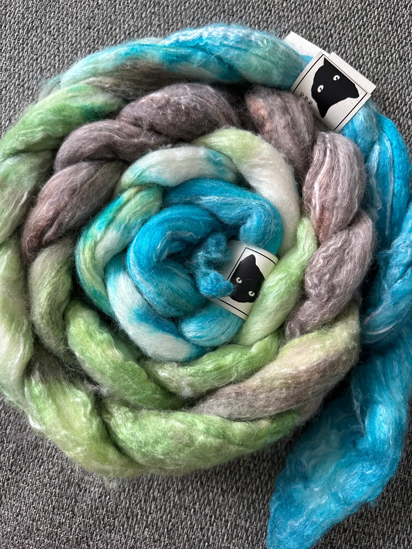 Roving - Earth