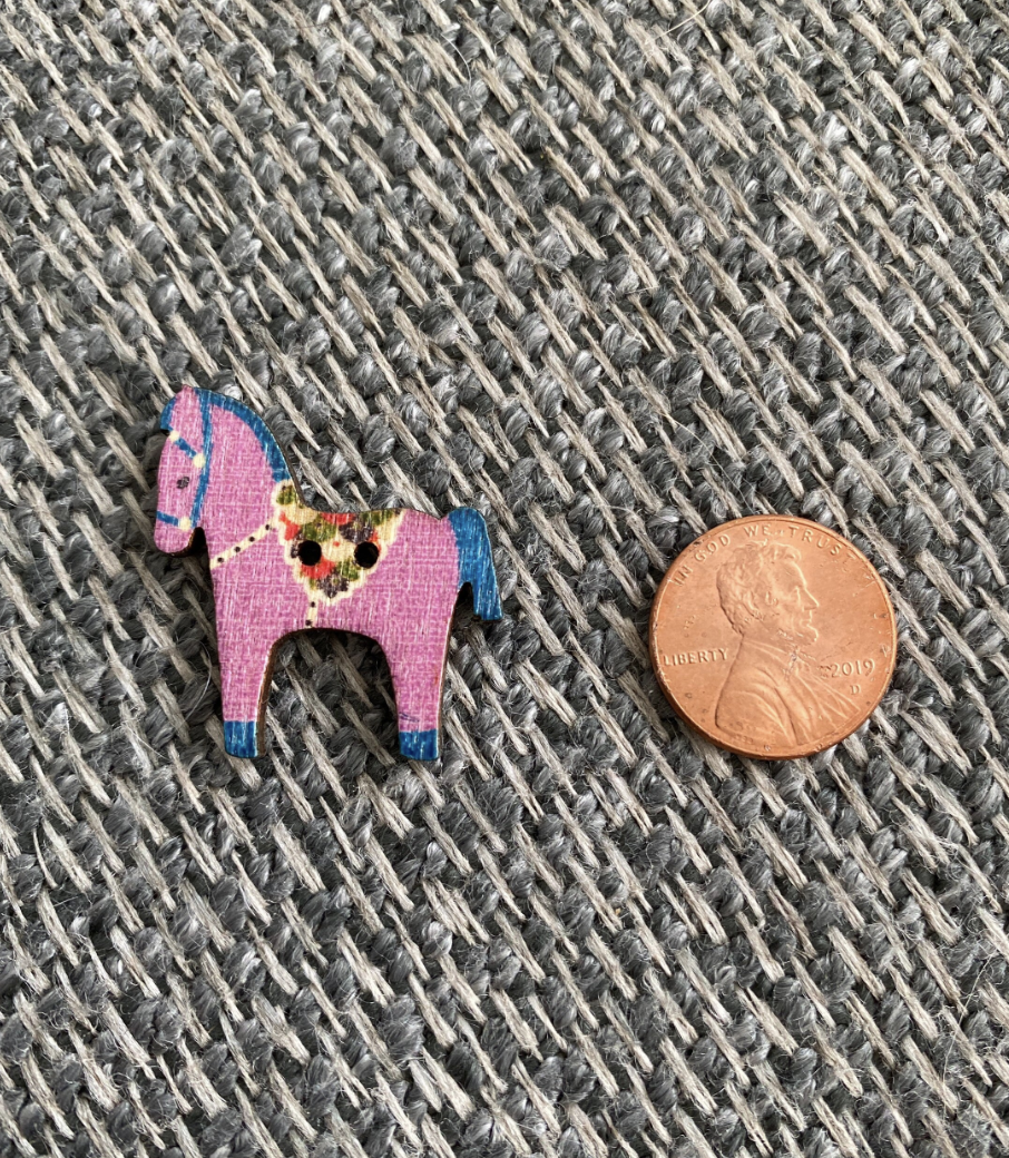 Wooden Horse Buttons (7pcs)